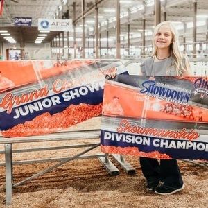 Meet your Posher, Delaney